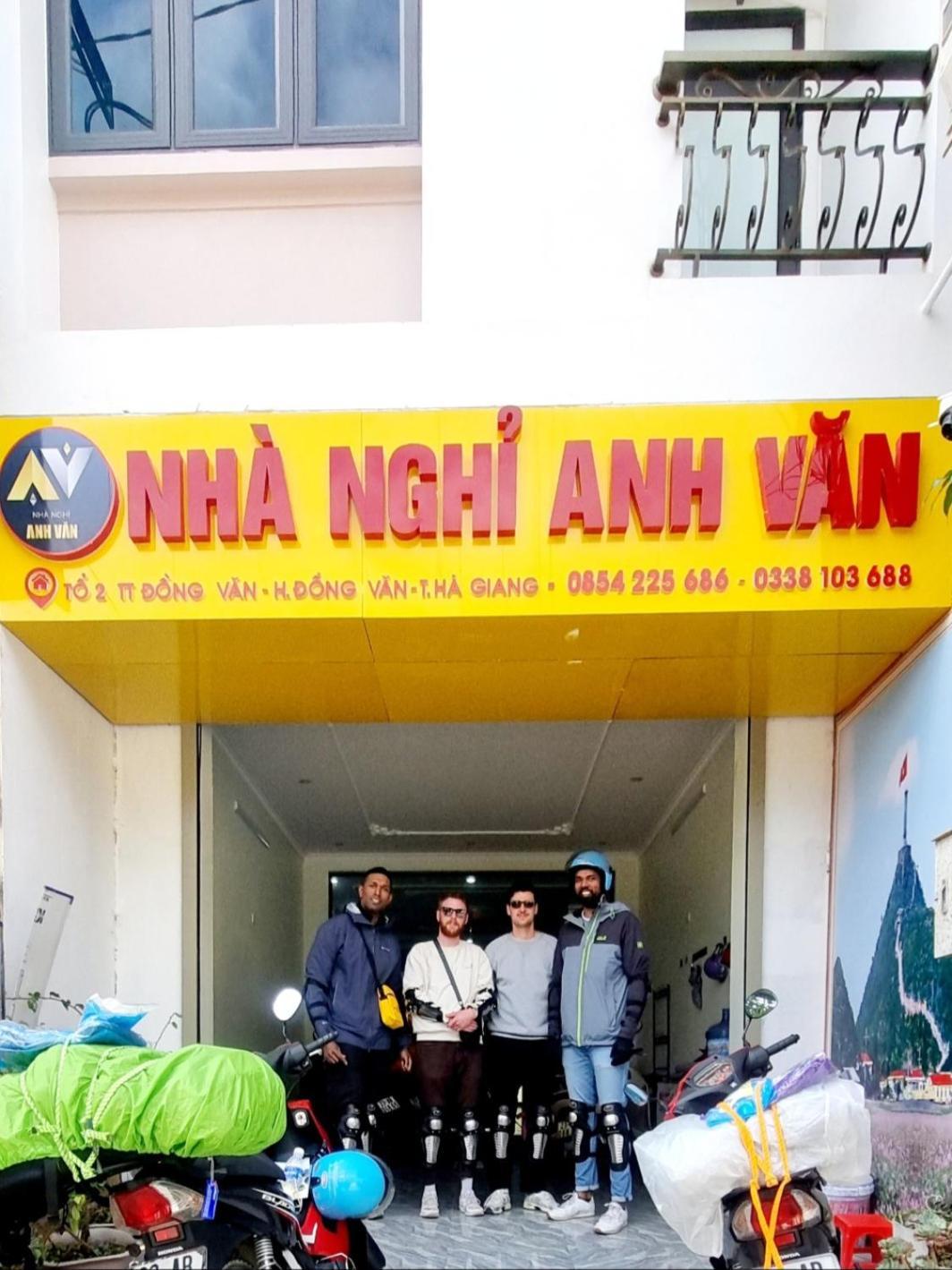 Nha Nghi Anh Van Dong Van  Exterior photo