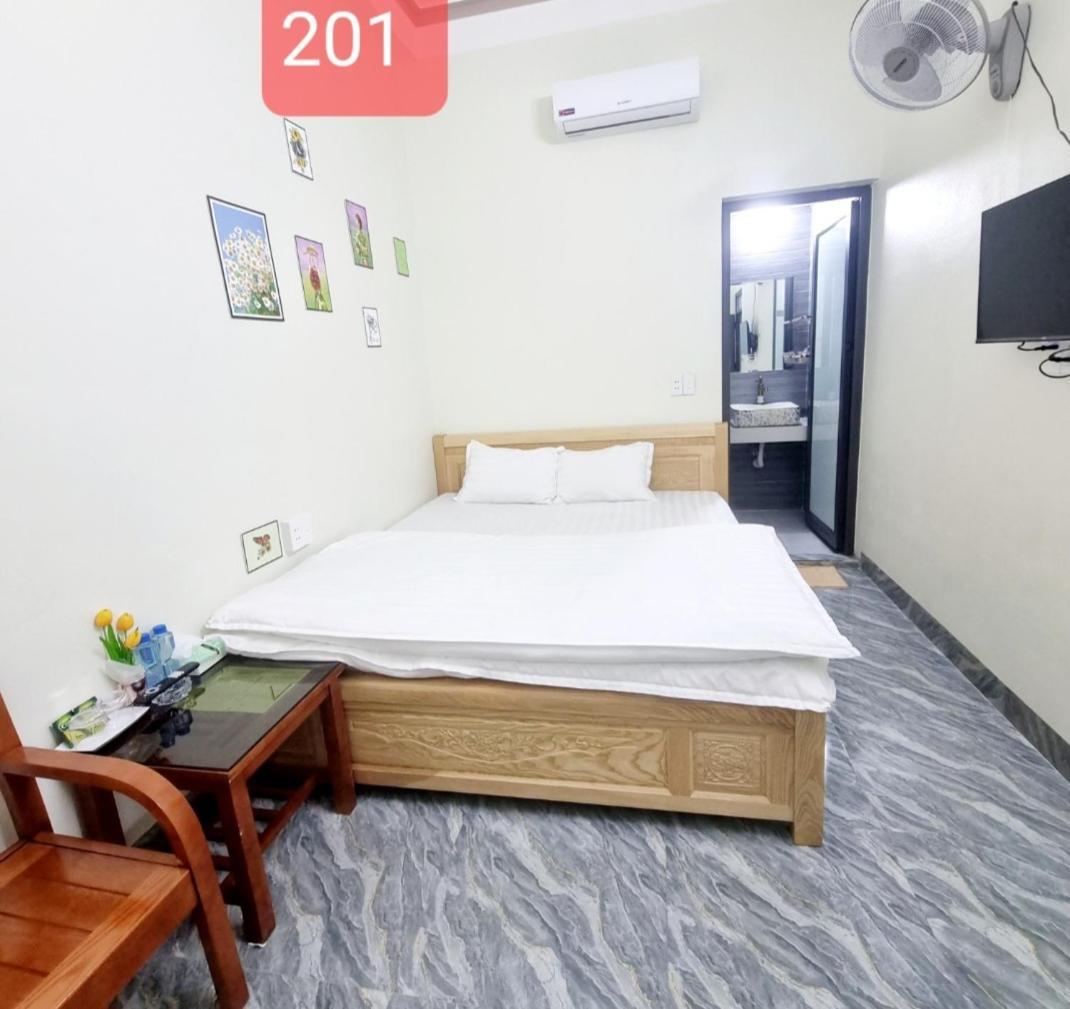 Nha Nghi Anh Van Dong Van  Room photo